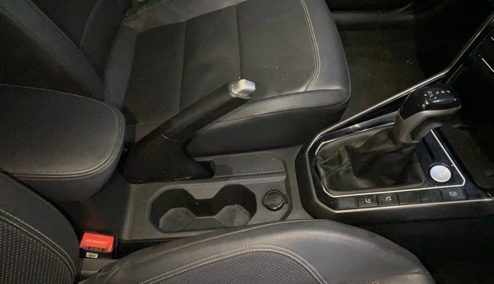 2023 Volkswagen VIRTUS GT PLUS TSI 1.5 EVO DSG, Petrol, Automatic, 77,010 km, Gear Lever