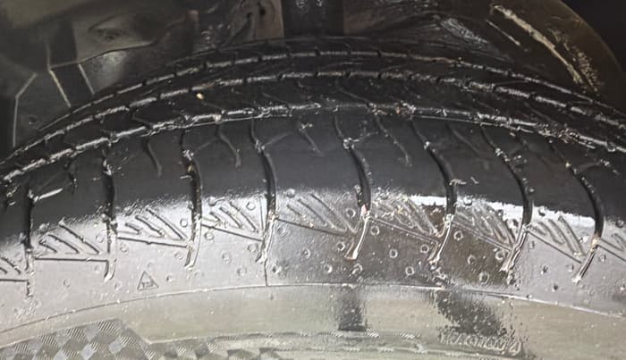 2020 MG HECTOR SHARP 1.5 DCT PETROL, Petrol, Automatic, 59,971 km, Left Front Tyre Tread
