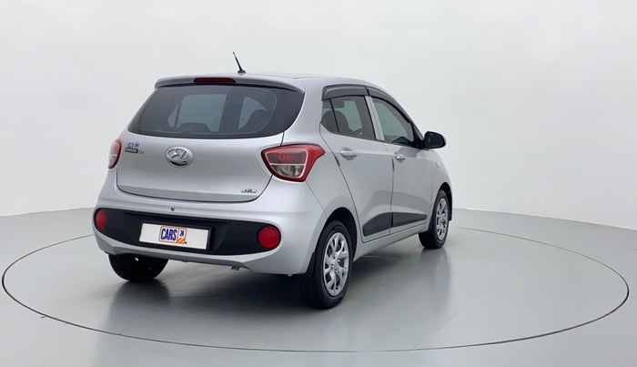 2017 Hyundai Grand i10 MAGNA 1.2 KAPPA VTVT, Petrol, Manual, 63,788 km, Right Back Diagonal