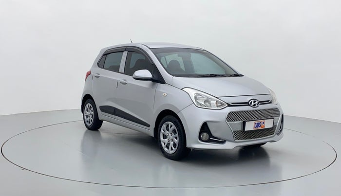 2017 Hyundai Grand i10 MAGNA 1.2 KAPPA VTVT, Petrol, Manual, 63,788 km, Right Front Diagonal