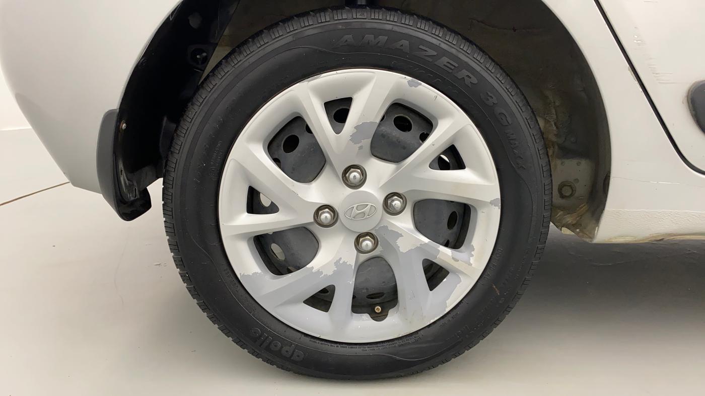 2017 Hyundai Grand i10 MAGNA 1.2 KAPPA VTVT, Petrol, Manual, 63,788 km, Right Rear Wheel