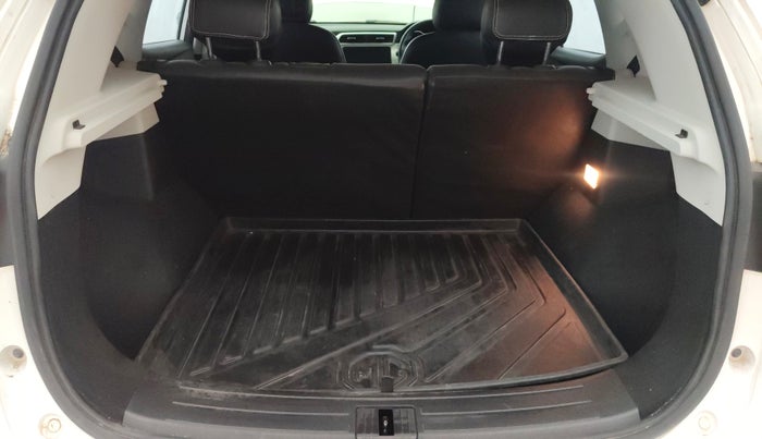 2022 MG ASTOR SUPER 1.5 MT, Petrol, Manual, 36,542 km, Boot Inside