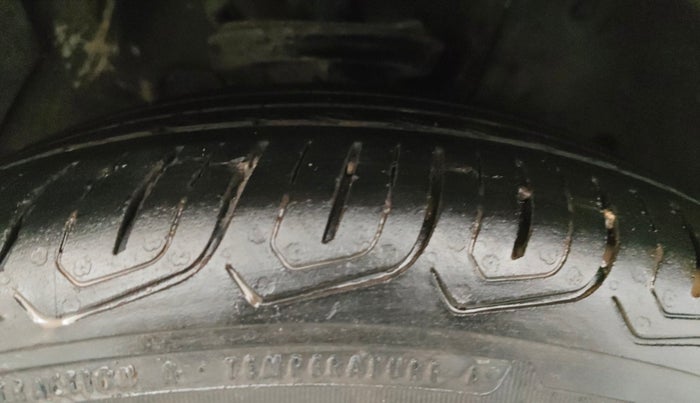 2022 MG ASTOR SUPER 1.5 MT, Petrol, Manual, 36,542 km, Right Front Tyre Tread