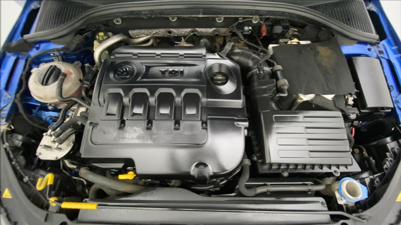 2015 Skoda Octavia ELEGANCE 2.0 TDI CR AT, Diesel, Automatic, 82,815 km, Open Bonet