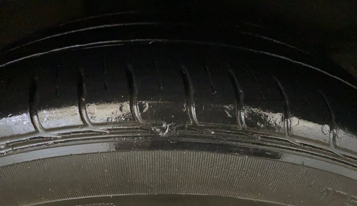 2019 Tata Tiago XZA PLUS PETROL, CNG, Automatic, 37,176 km, Right Rear Tyre Tread