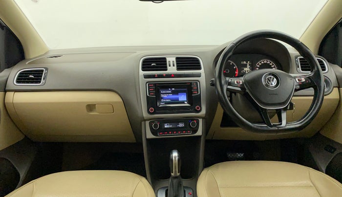 2016 Volkswagen Vento HIGHLINE PETROL AT, Petrol, Automatic, 64,763 km, Dashboard
