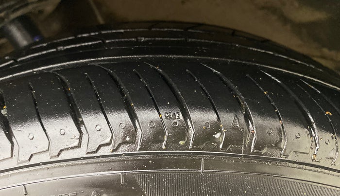 2022 Maruti XL6 ALPHA PLUS AT, Petrol, Automatic, 42,211 km, Left Front Tyre Tread