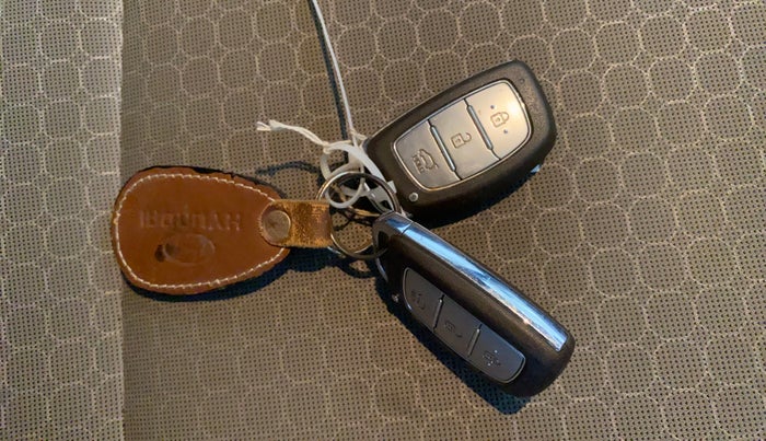 2015 Hyundai Elite i20 ASTA 1.2, Petrol, Manual, 15,343 km, Key Close Up