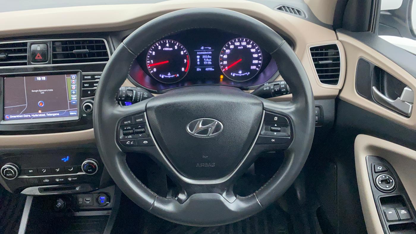 2019 Hyundai Elite i20 ASTA 1.2 (O), Petrol, Manual, 40,859 km, Steering Wheel Close Up