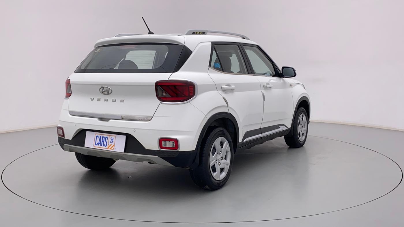 2019 Hyundai VENUE S 1.2, Petrol, Manual, 25,672 km, Right Back Diagonal