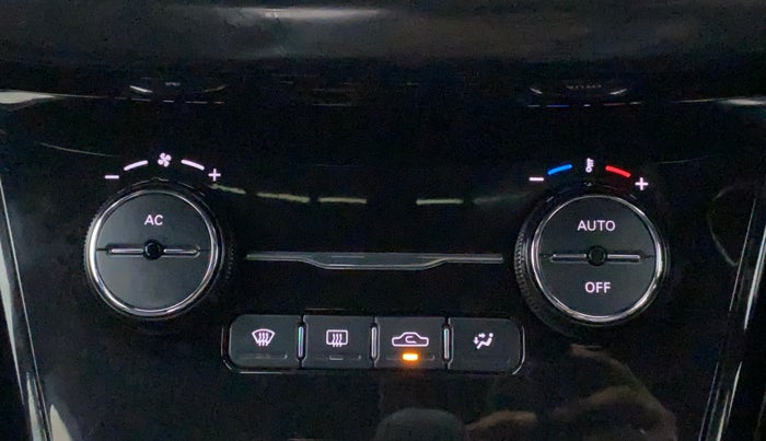 2022 Tata NEXON XZA PLUS (O) PETROL DARK EDITION, Petrol, Automatic, 4,391 km, Automatic Climate Control