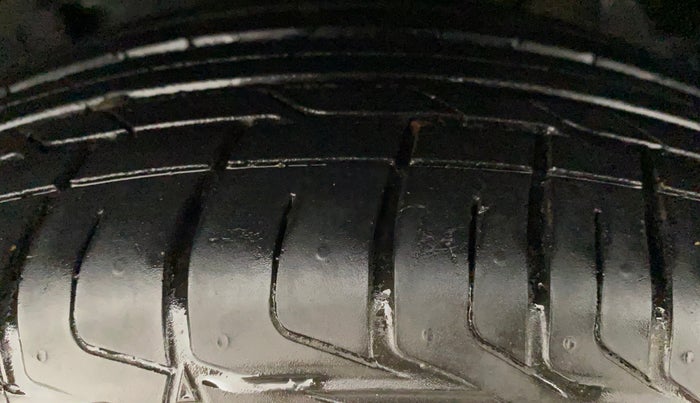 2022 Tata NEXON XZA PLUS (O) PETROL DARK EDITION, Petrol, Automatic, 4,391 km, Left Front Tyre Tread
