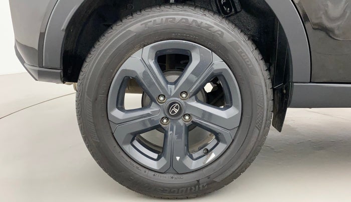 2022 Tata NEXON XZA PLUS (O) PETROL DARK EDITION, Petrol, Automatic, 4,391 km, Right Rear Wheel