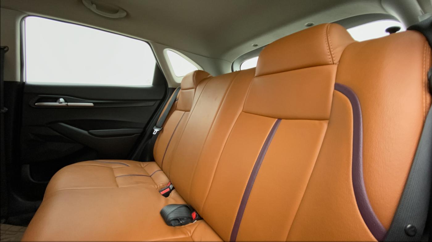 2020 KIA SELTOS HTE 1.5 MT DIESEL, Diesel, Manual, 66,982 km, Right Side Rear Door Cabin