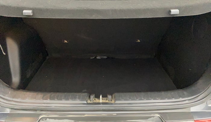 2021 KIA SONET HTX PLUS 1.0 IMT, Petrol, Manual, 39,924 km, Boot Inside