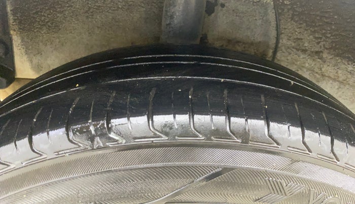 2020 Hyundai GRAND I10 NIOS SPORTZ 1.2 KAPPA VTVT CNG, CNG, Manual, 69,942 km, Right Rear Tyre Tread