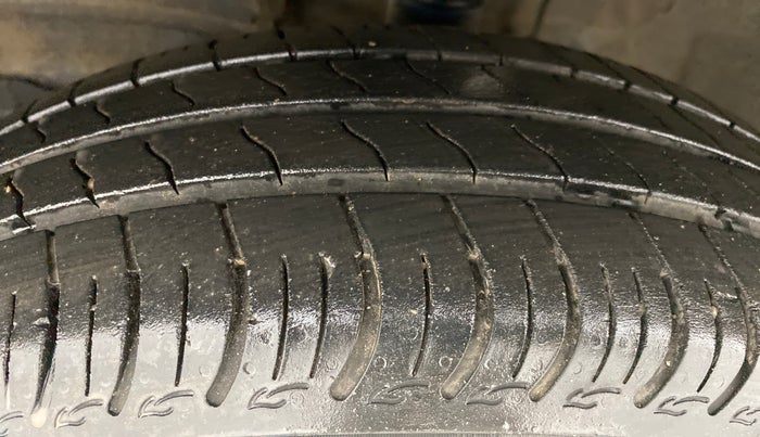 2020 Maruti S PRESSO VXI (O), Petrol, Manual, 18,522 km, Left Front Tyre Tread