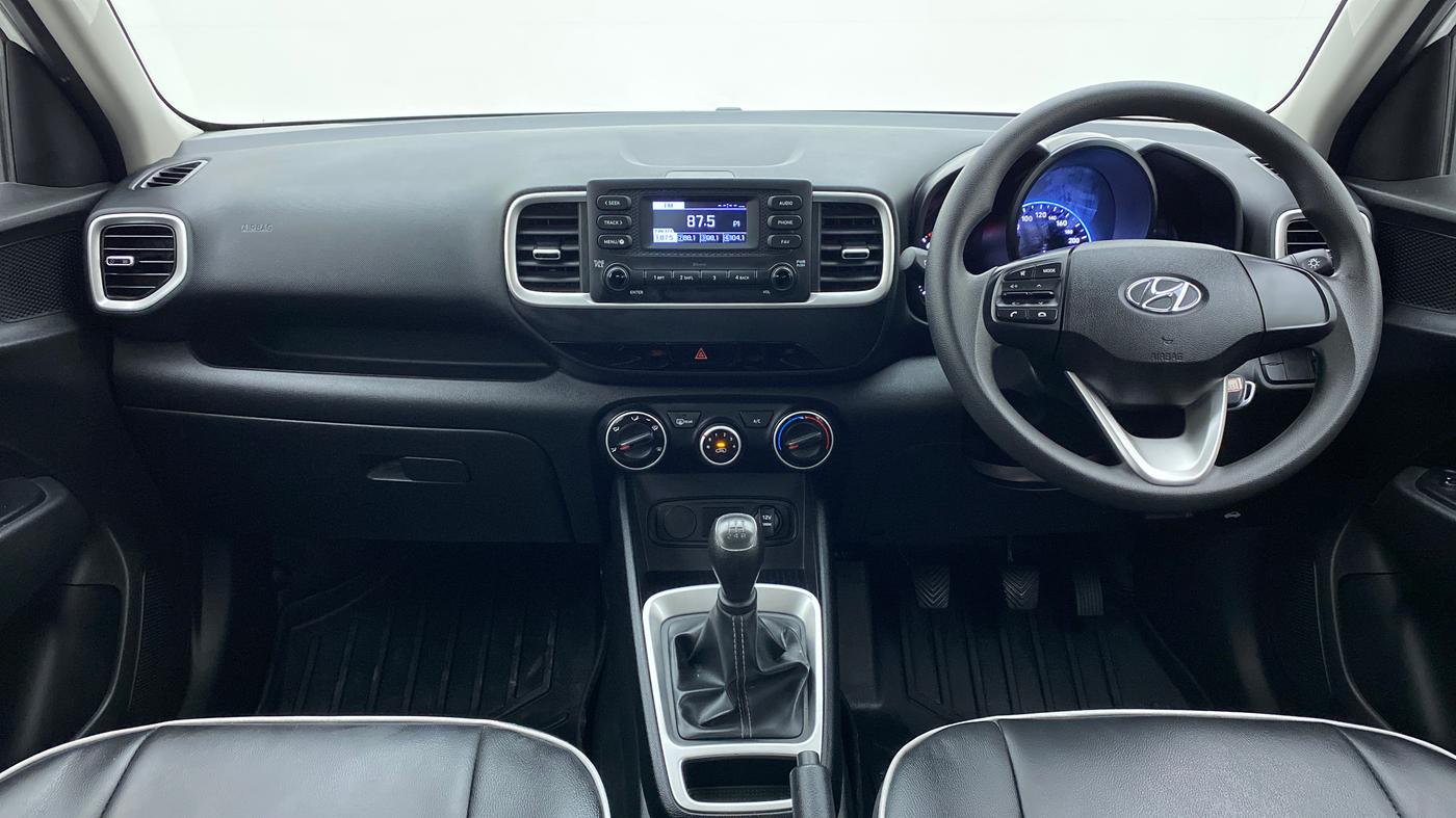 2021 Hyundai VENUE S MT 1.2 KAPPA, Petrol, Manual, 12,363 km, Dashboard