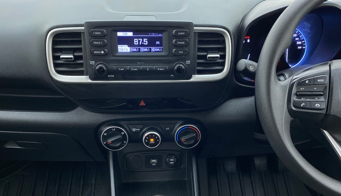 2021 Hyundai VENUE S MT 1.2 KAPPA, Petrol, Manual, 12,363 km, Air Conditioner