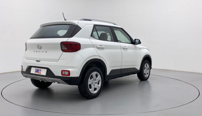 2021 Hyundai VENUE S MT 1.2 KAPPA, Petrol, Manual, 12,363 km, Right Back Diagonal