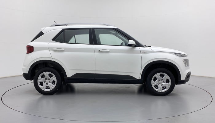 2021 Hyundai VENUE S MT 1.2 KAPPA, Petrol, Manual, 12,363 km, Right Side View