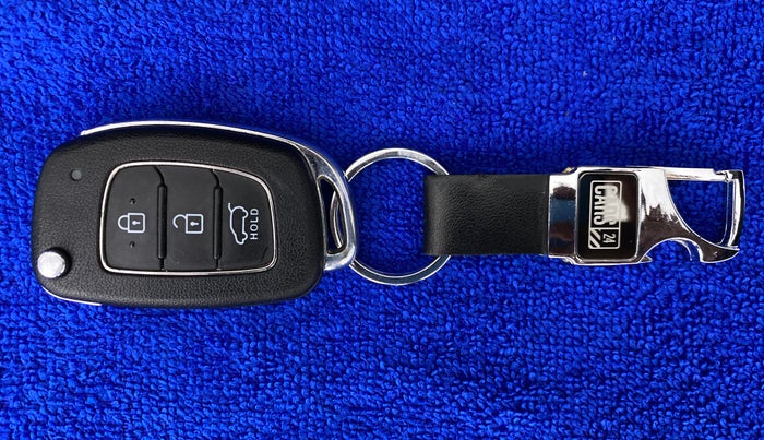 2021 Hyundai VENUE S MT 1.2 KAPPA, Petrol, Manual, 12,363 km, Key Close Up