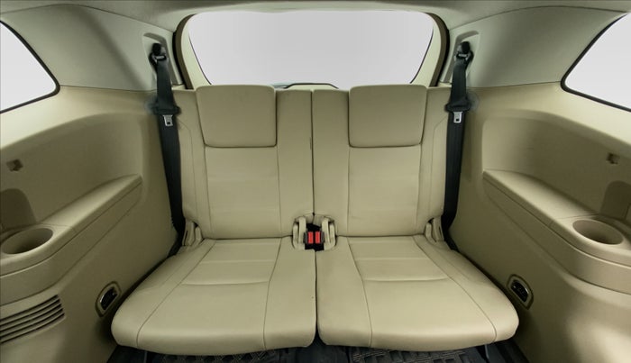 2016 Ford Endeavour 2.2l 4X4 MT Trend, Diesel, Manual, 79,463 km, Third Seat Row ( optional )