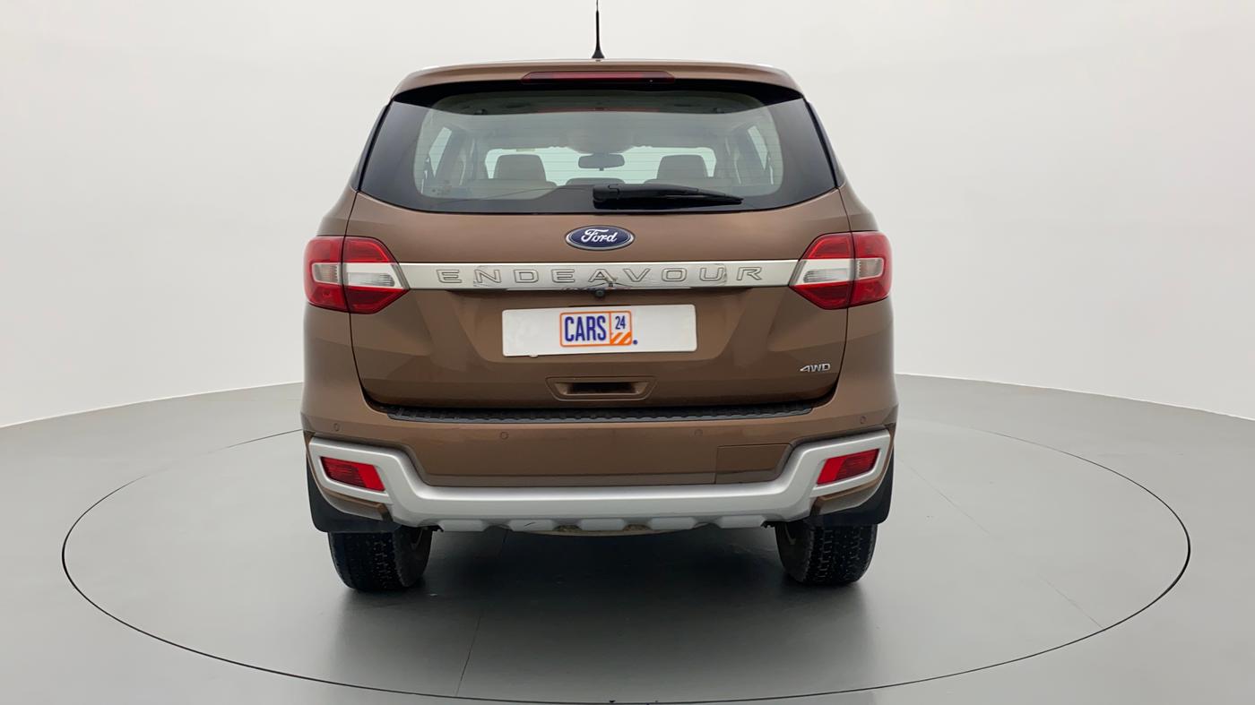 2016 Ford Endeavour 2.2l 4X4 MT Trend, Diesel, Manual, 79,463 km, Back/Rear