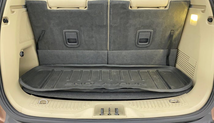 2016 Ford Endeavour 2.2l 4X4 MT Trend, Diesel, Manual, 79,463 km, Boot Inside