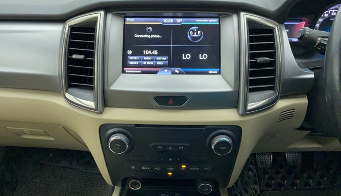 2016 Ford Endeavour 2.2l 4X4 MT Trend, Diesel, Manual, 79,463 km, Air Conditioner