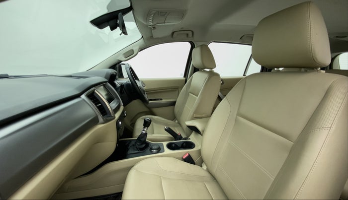 2016 Ford Endeavour 2.2l 4X4 MT Trend, Diesel, Manual, 79,463 km, Right Side Front Door Cabin
