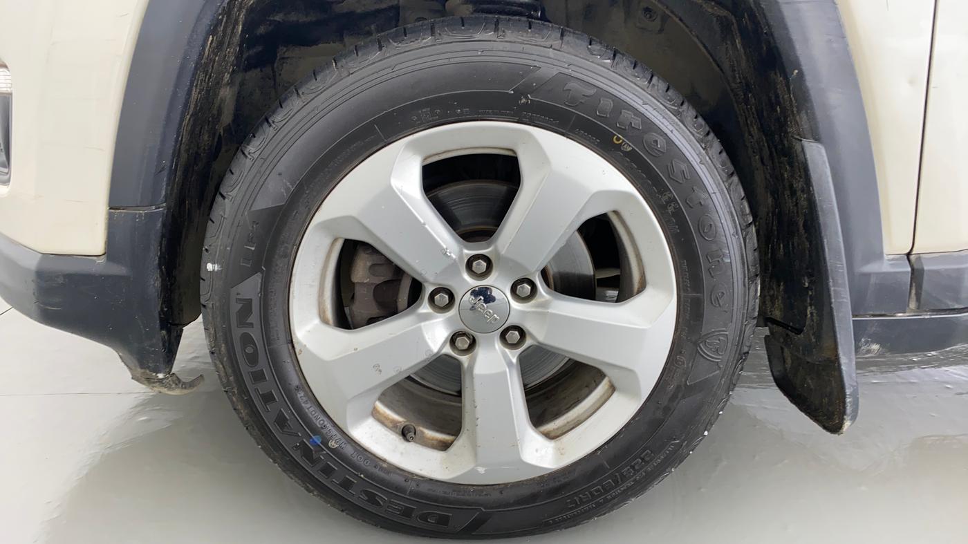 2018 Jeep Compass 2.0 LONGITUDE (O), Diesel, Manual, 79,986 km, Left Front Wheel