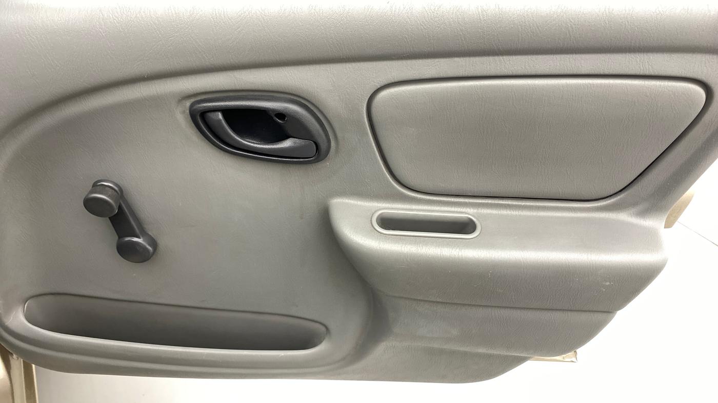 2010 Maruti Alto K10 LXI P, Petrol, Manual, 33,888 km, Driver Side Door Panels Control