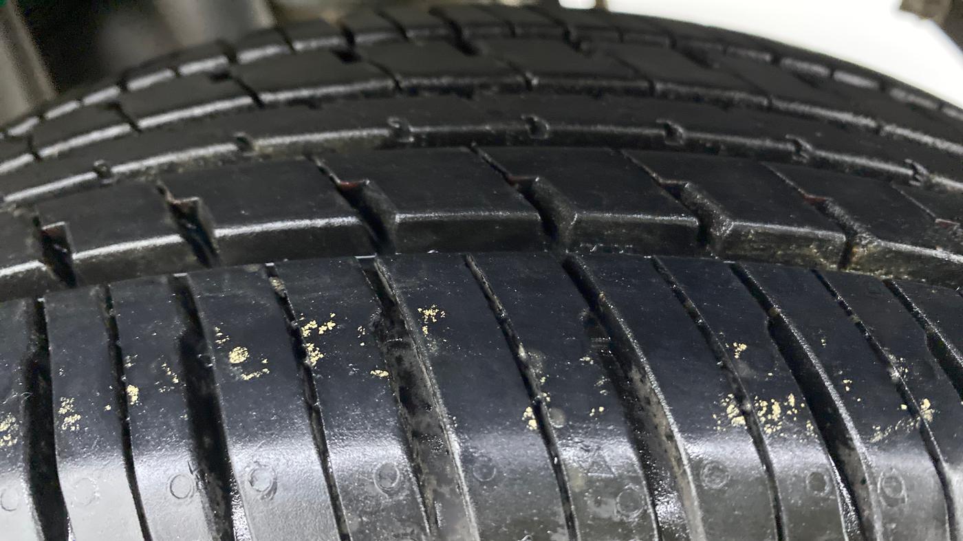 2010 Maruti Alto K10 LXI P, Petrol, Manual, 33,888 km, Left Rear Tyre Tread