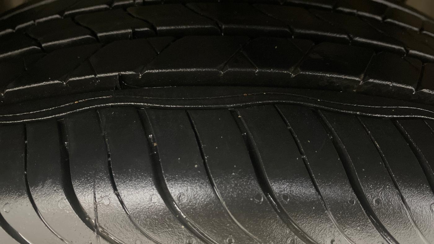 2017 Tata NEXON XZ PLUS DIESEL, Diesel, Manual, 92,973 km, Left Front Tyre Tread