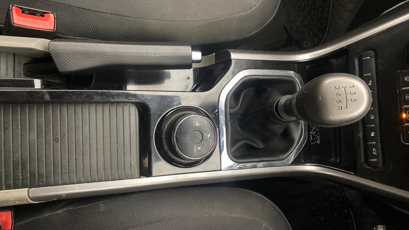 2017 Tata NEXON XZ PLUS DIESEL, Diesel, Manual, 92,973 km, Gear Lever