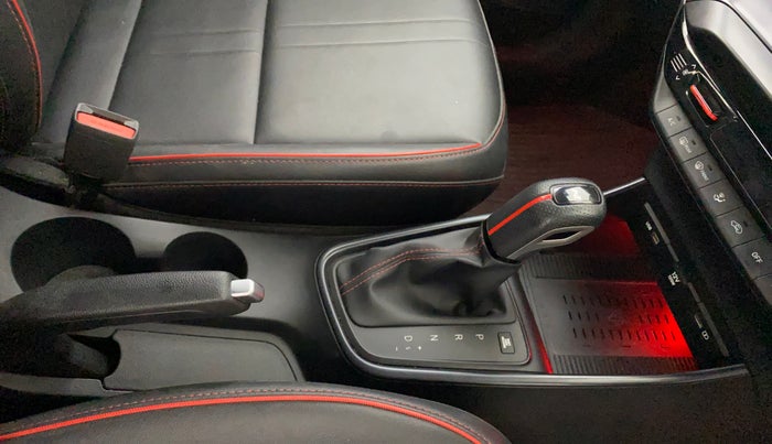 2021 Hyundai NEW I20 N LINE N8 1.0 TURBO GDI DCT, Petrol, Automatic, 52,562 km, Gear Lever