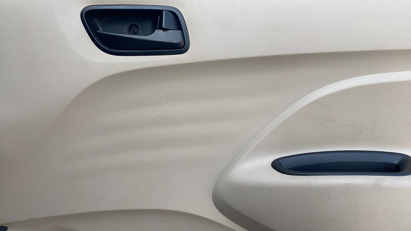 2021 Hyundai NEW SANTRO SPORTZ MT, Petrol, Manual, 28,560 km, Driver Side Door Panels Control