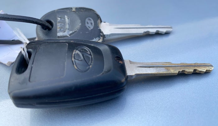 2021 Hyundai NEW SANTRO SPORTZ MT, Petrol, Manual, 28,560 km, Key Close Up