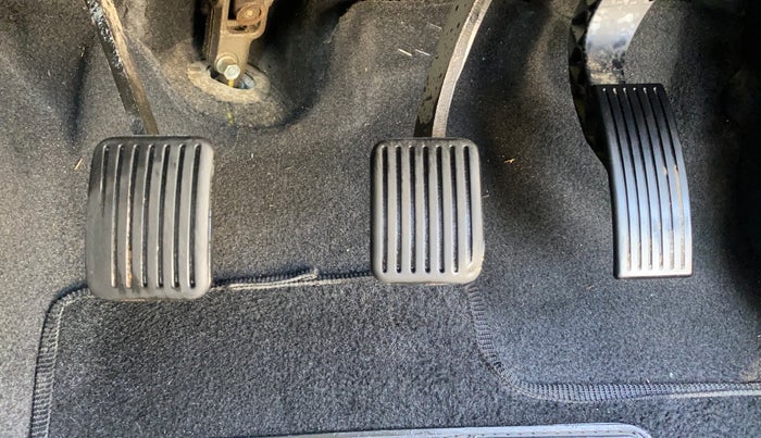 2021 Hyundai NEW SANTRO SPORTZ MT, Petrol, Manual, 28,560 km, Pedals