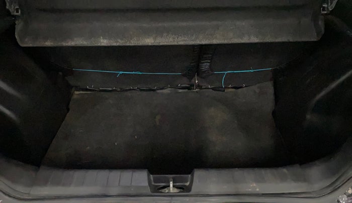 2016 Maruti Baleno DELTA DIESEL 1.3, Diesel, Manual, 65,738 km, Boot Inside