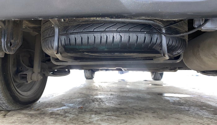 2015 Maruti Ertiga VXI CNG, CNG, Manual, 81,031 km, Spare Tyre