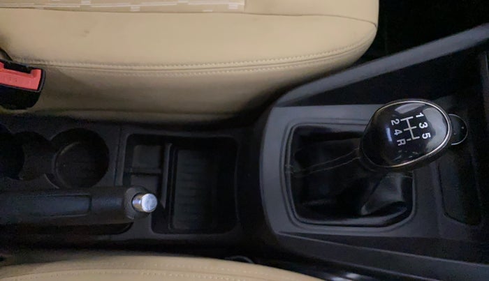 2019 Ford Figo Aspire TREND 1.2 PETROL, Petrol, Manual, 76,551 km, Gear Lever