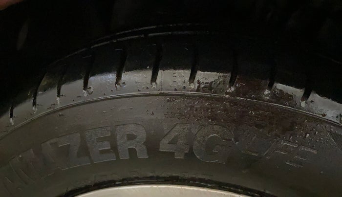 2019 Ford Figo Aspire TREND 1.2 PETROL, Petrol, Manual, 76,551 km, Left Front Tyre Tread