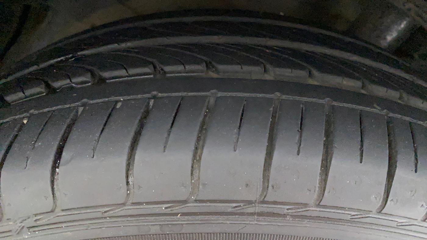 2018 Toyota YARIS VX CVT, Petrol, Automatic, 49,322 km, Left Rear Tyre Tread