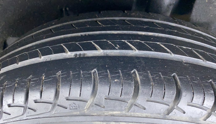 2018 Maruti Baleno DELTA 1.2 K12, Petrol, Manual, 23,782 km, Left Rear Tyre Tread