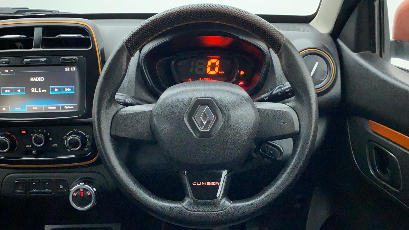 2017 Renault Kwid CLIMBER 1.0 AMT, Petrol, Automatic, 55,353 km, Steering Wheel Close Up
