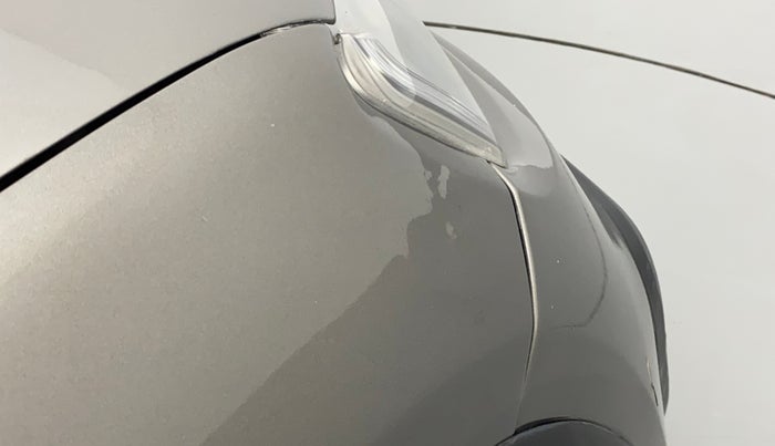 2017 Renault Kwid CLIMBER 1.0 AMT, Petrol, Automatic, 55,353 km, Right fender - Slightly dented