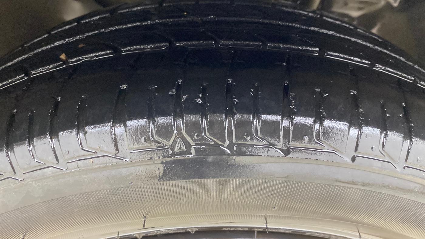 2020 Tata Tiago XT PETROL, Petrol, Manual, 31,698 km, Right Front Tyre Tread