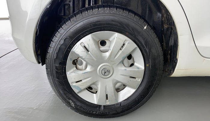 2017 Maruti Swift LDI, Diesel, Manual, 59,289 km, Right Rear Wheel